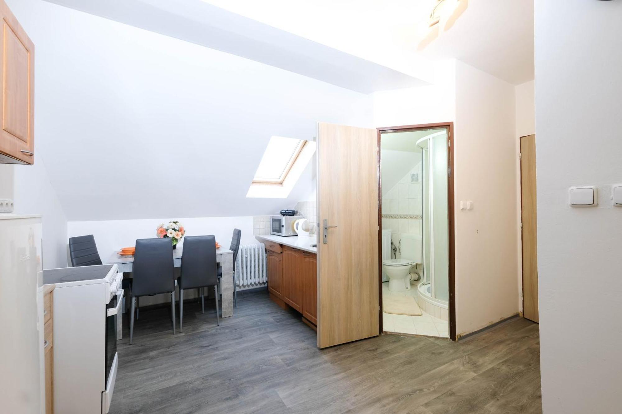 Apartments Alena - Karlsbad Eksteriør billede